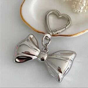 Silver Bow Keychain Bag Charm Heart Clasp Dainty Accessory NWT